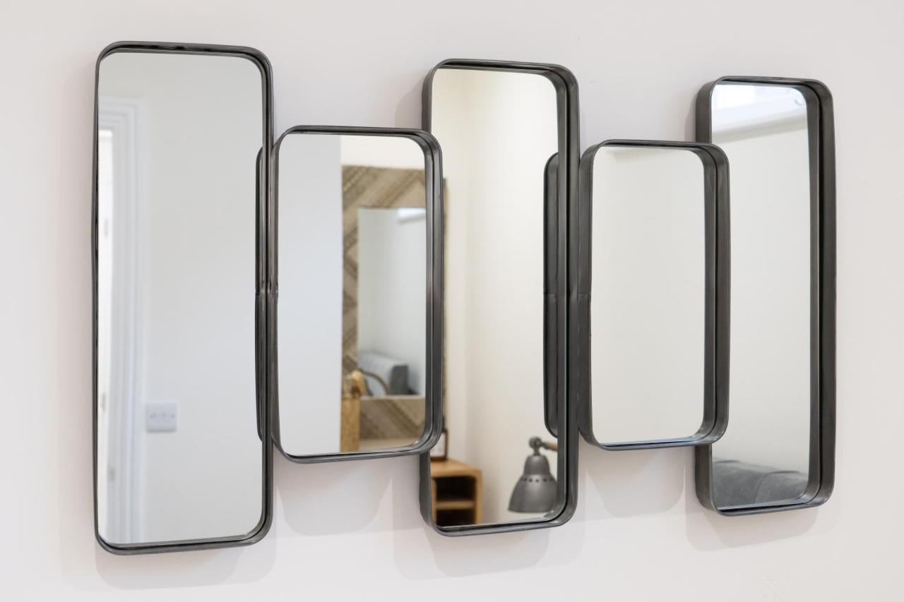 The House Of Selfies Apartment Роял Тънбридж Уелс Екстериор снимка